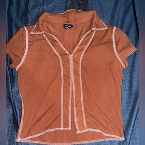 super comfortable and amazing fitting brown crop top